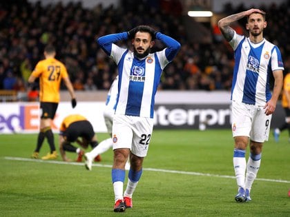 El Monito con pasado en Vélez no pudo salvar al Espanyol de Barcelona del descenso en España. Foto: REUTERS/Phil Noble