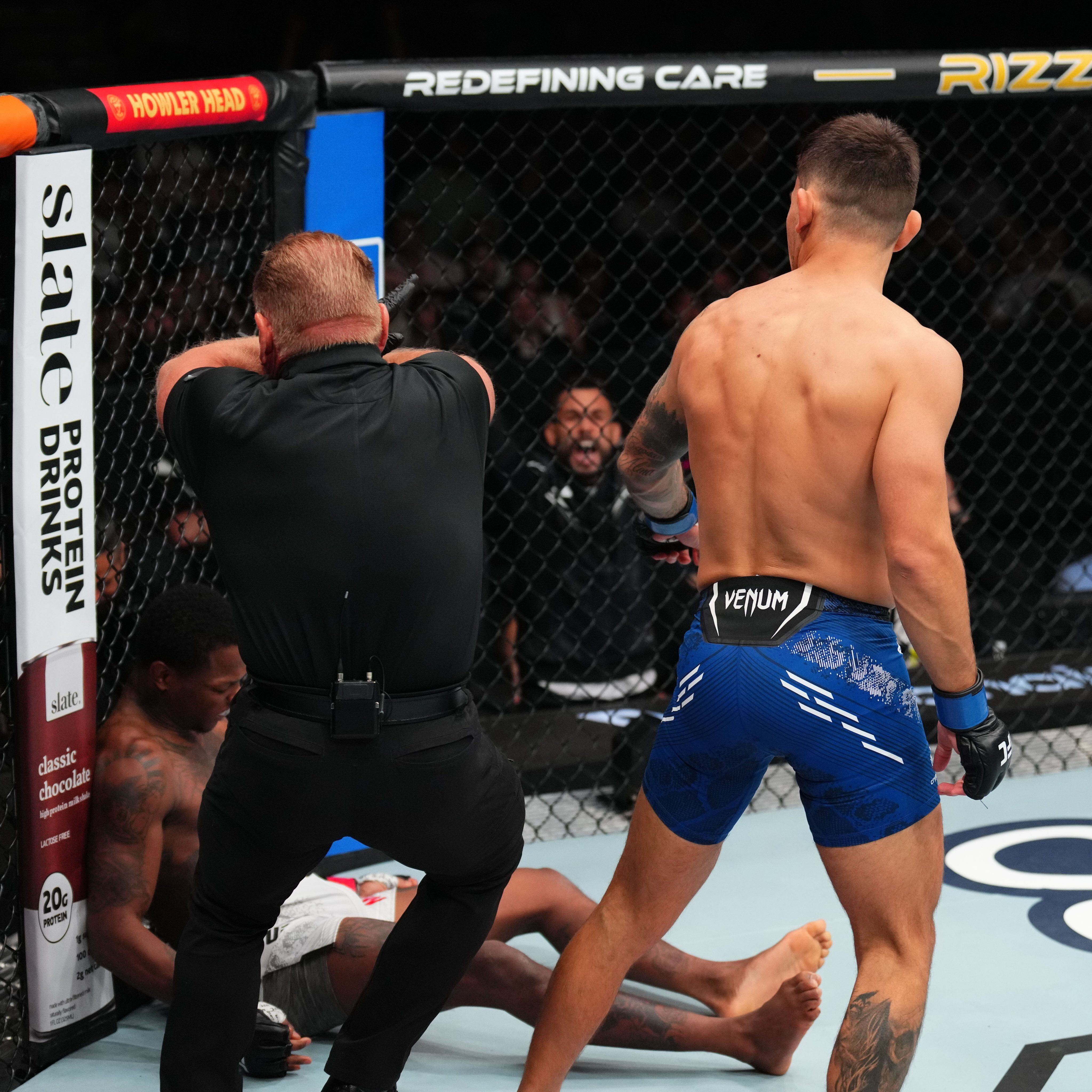El brutal nocaut del argentino ESTEBAN RIBOVICS en UFC