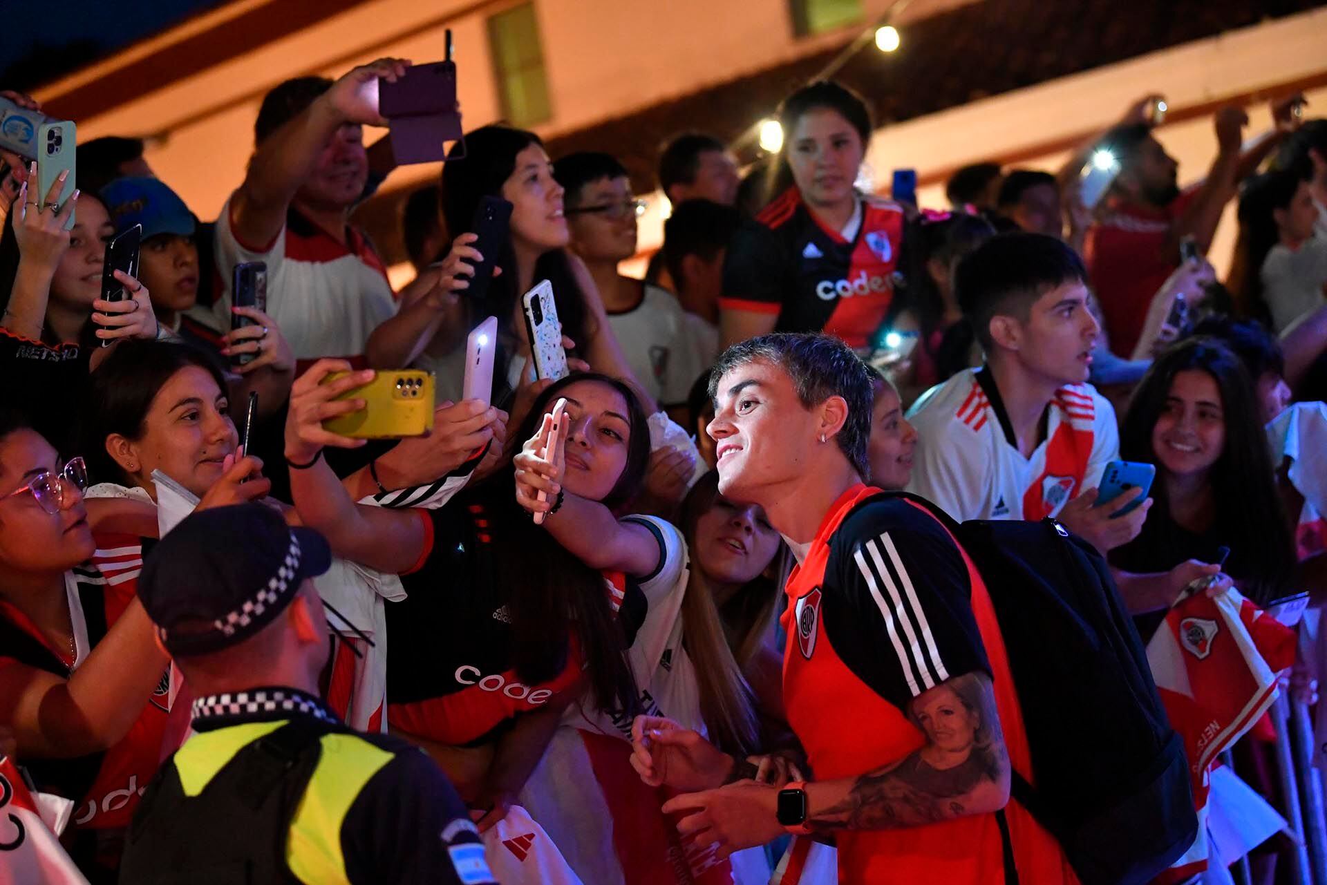 Bienvenida River Plate en Tucumán