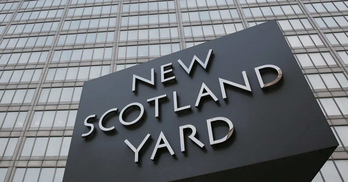Polisi Inggris dijatuhi hukuman tiga tahun penjara karena merekam 51 wanita telanjang dengan kamera tersembunyi