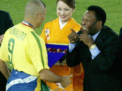 El inusual corte de cabello de Ronaldo en el Mundial de 2002 (REUTERS/Paulo Whitaker)