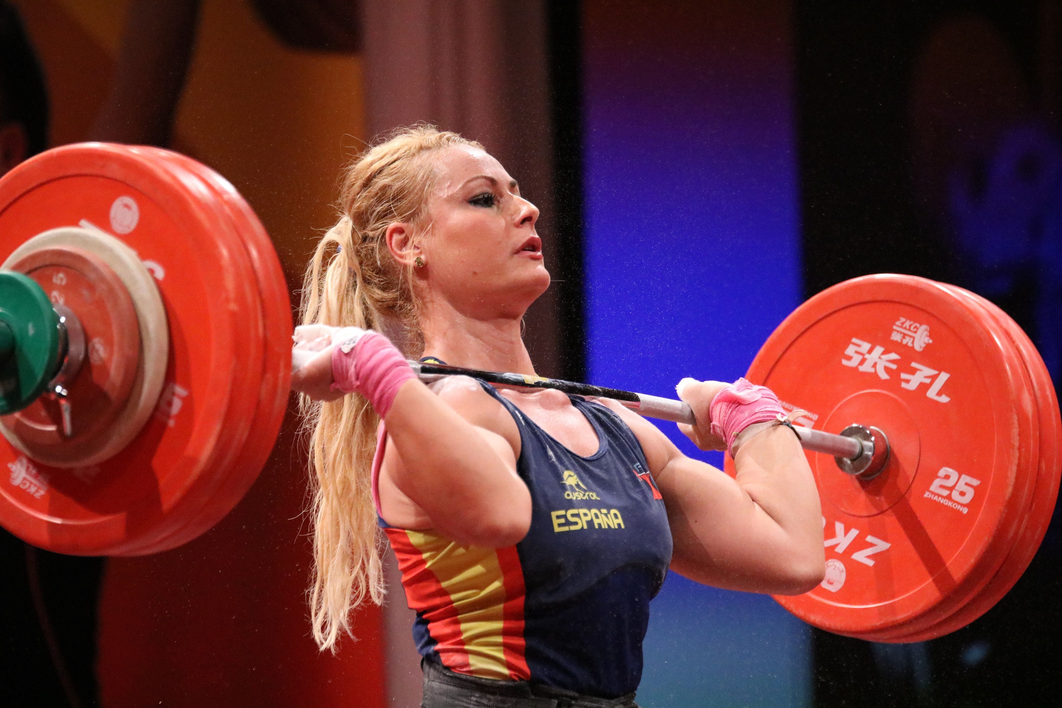     Lidia Valentín at the German Weightlifting Grand Prix