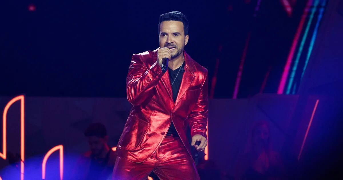 Luis Fonsi will resume his new tour in Canada to celebrate 25 years of his career