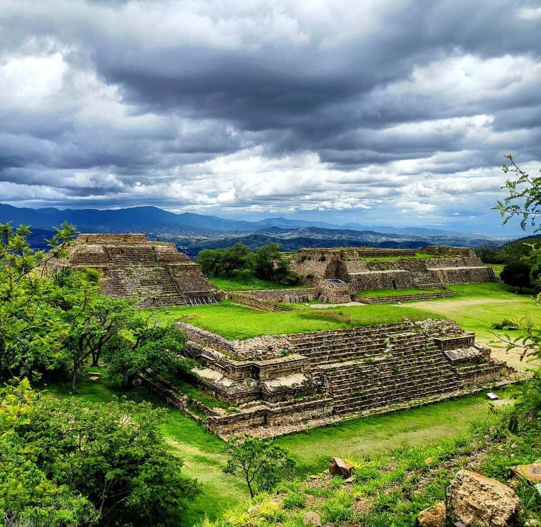 Archäologische Stätten - Monte Albán