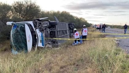 Accidente en la vía Victoria-Matamoros: Dos muertos y 21 heridos por vuelco de autobús;  Son simpatizantes de Frena