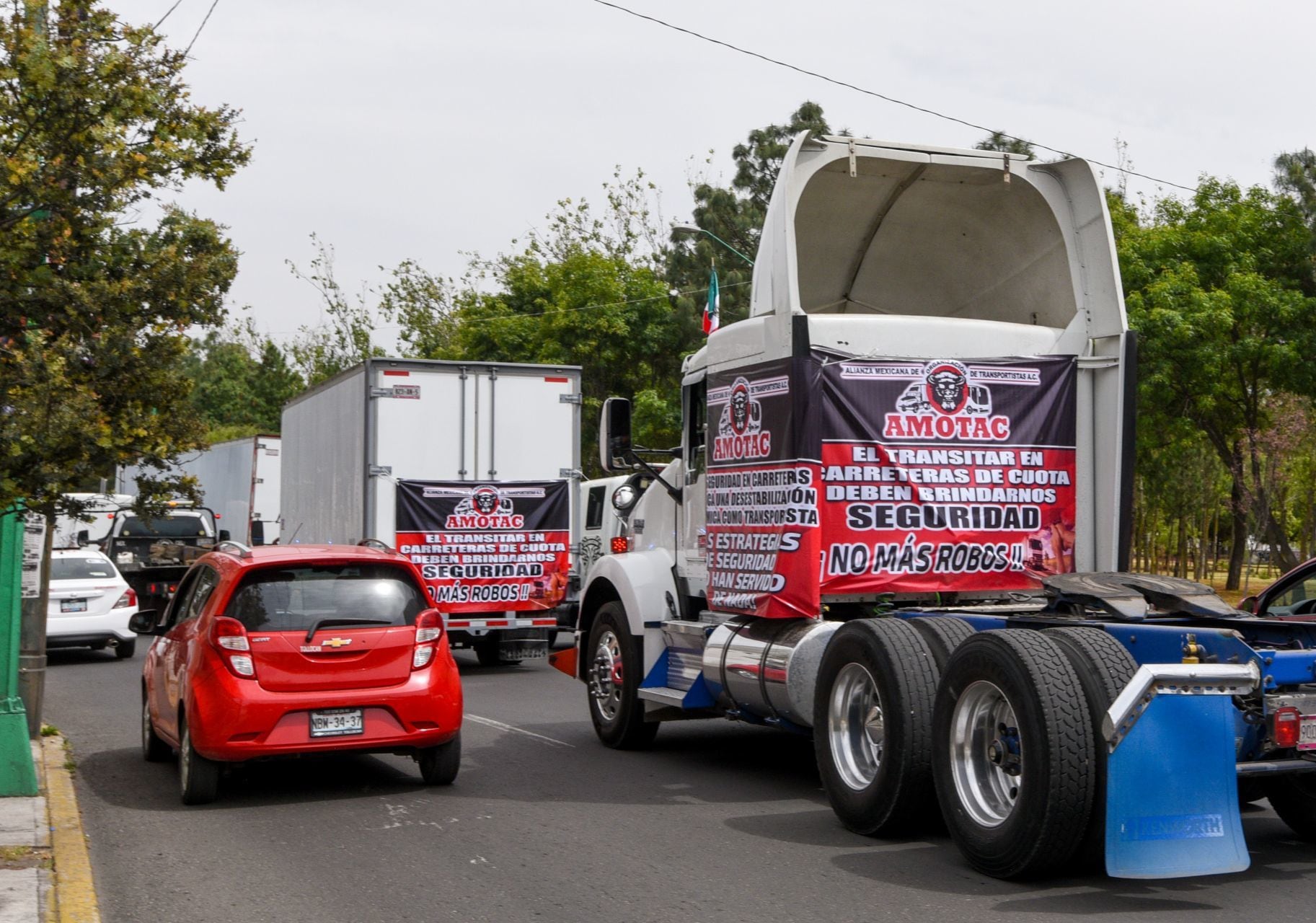 AMOTAC-Transporter aus Valle de Toluca schlossen sich dem nationalen Streik an