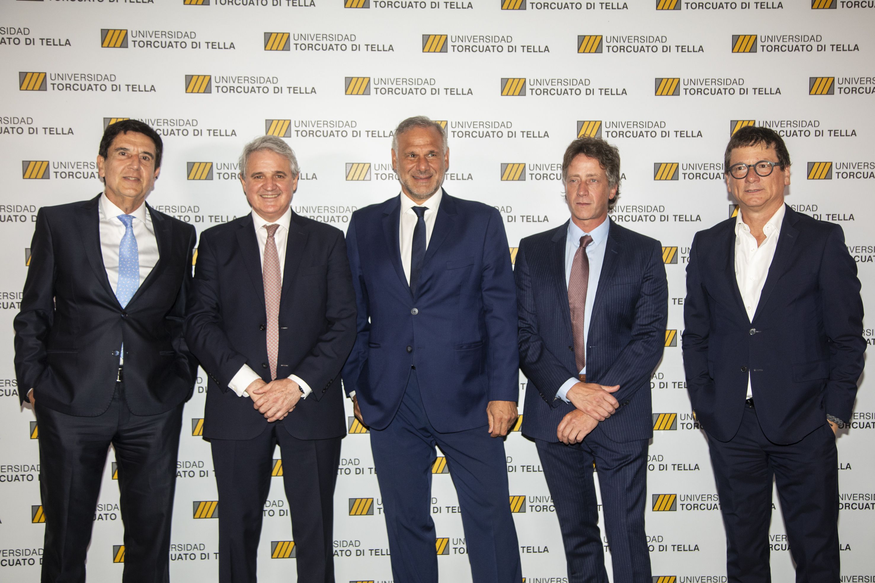 Carlos Melconian, Juan José Cruces, Luis Galli (CEO de Newsan), Facundo Martínez Maino y Gabriel Martino (co-founder Clave)