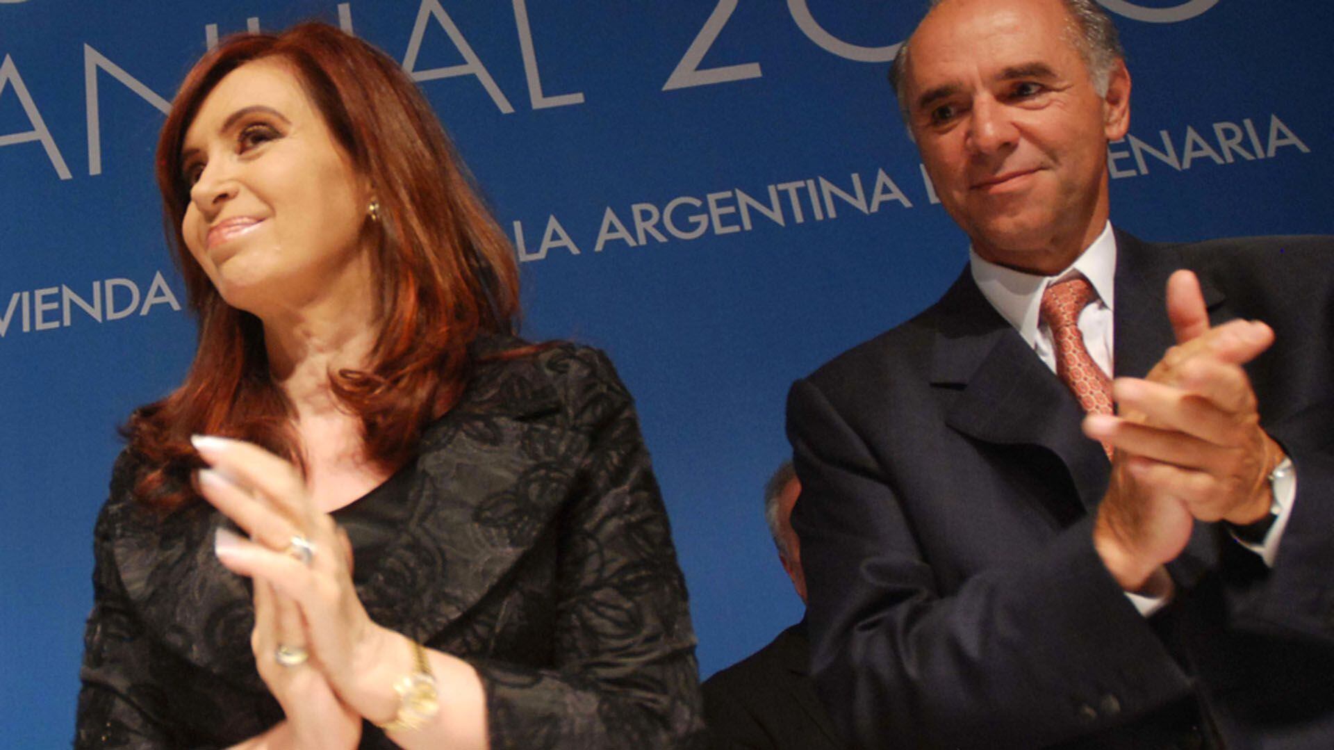 Junto a Cristina Kirchner, cuando presidía la Camarco (Télam)