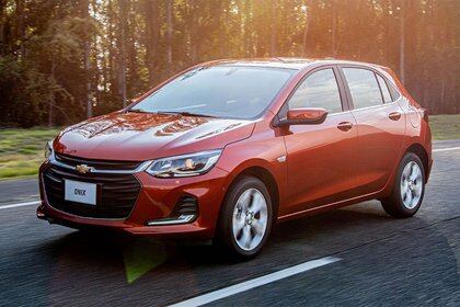 La versión hatchback se denomina solamente Onix (Chevrolet)