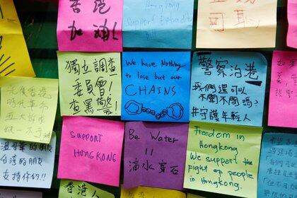 Los Post-It de 3M fueron uno de los productos más exitosos de su historia. Aquí, notas a favor del "movimiento democrático" en Hong Kong

 HONGKONG-DEMOCRACY/ACTIVISTS