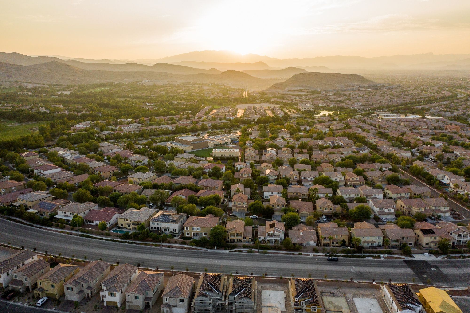 Por USD 4,000 dólares mensuales de alquiler en Las Vegas, Nevada es posible vivir en un loft de 314 metros cuadrados. (Bloomberg)