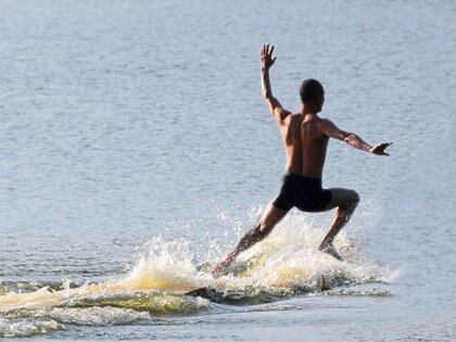 Video El Monje Shaolin Que Puede Correr Sobre El Agua Infobae