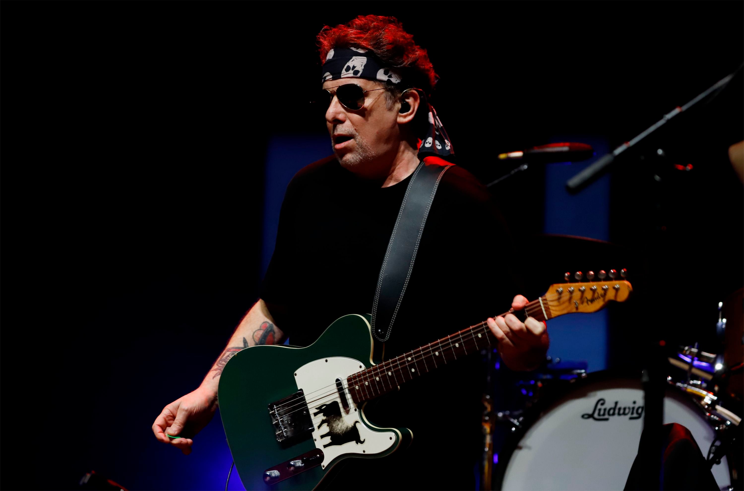 Andrés Calamaro lleva su icónico repertorio de rock por primera vez a Puerto Rico - Infobae