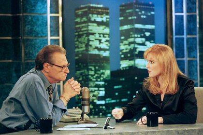 Sarah Ferguson apareció en el programa Larry King Live de la cadena CNN en Nueva York. 20 de noviembre de 1997 
