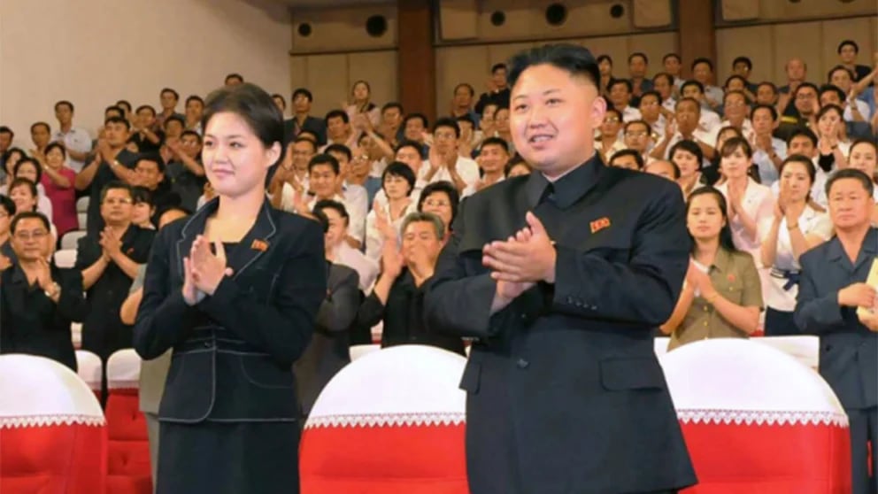 La Intrigante Vida De Ri Sol Ju La Esposa De Kim Jong Un A La Que Hacen Aparecer Y Desaparecer