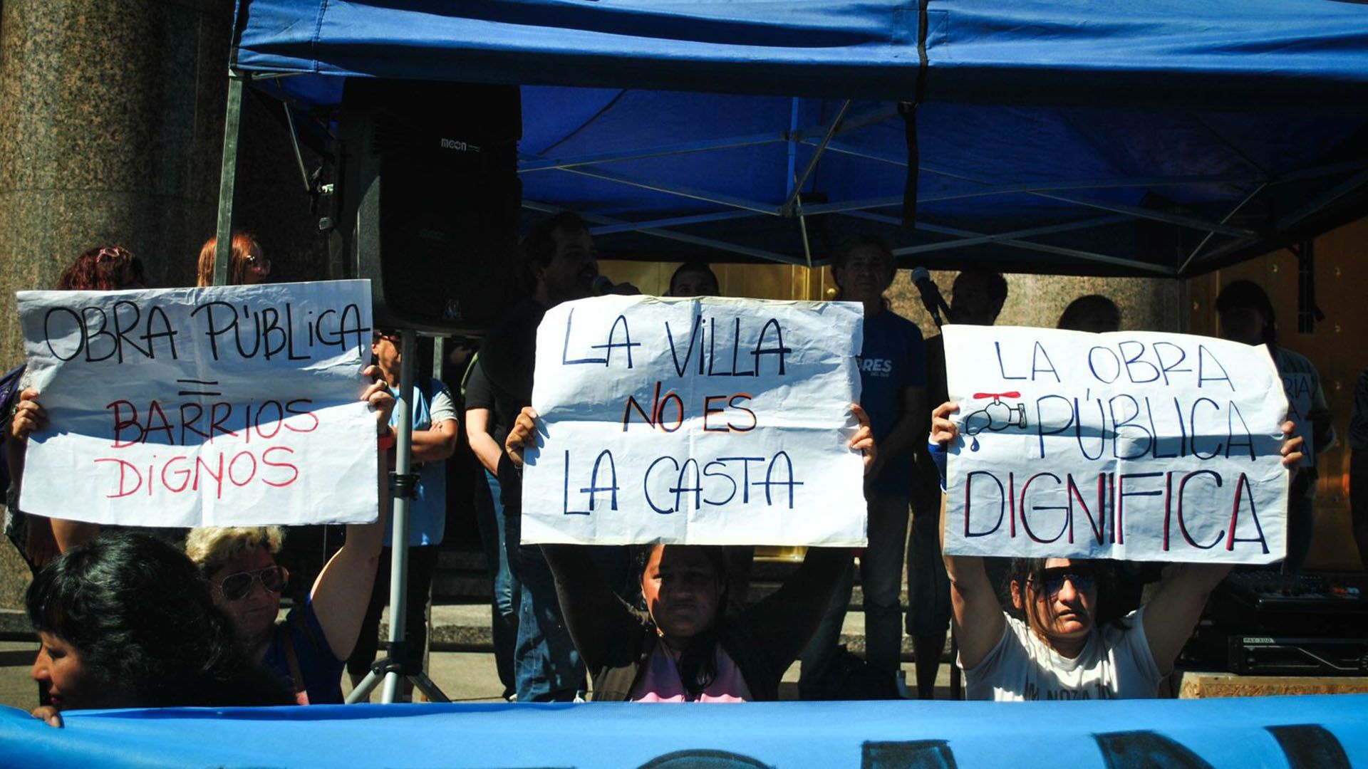 Los movimientos sociales reclamaron por la paralización de la urbanización en los barrios populares