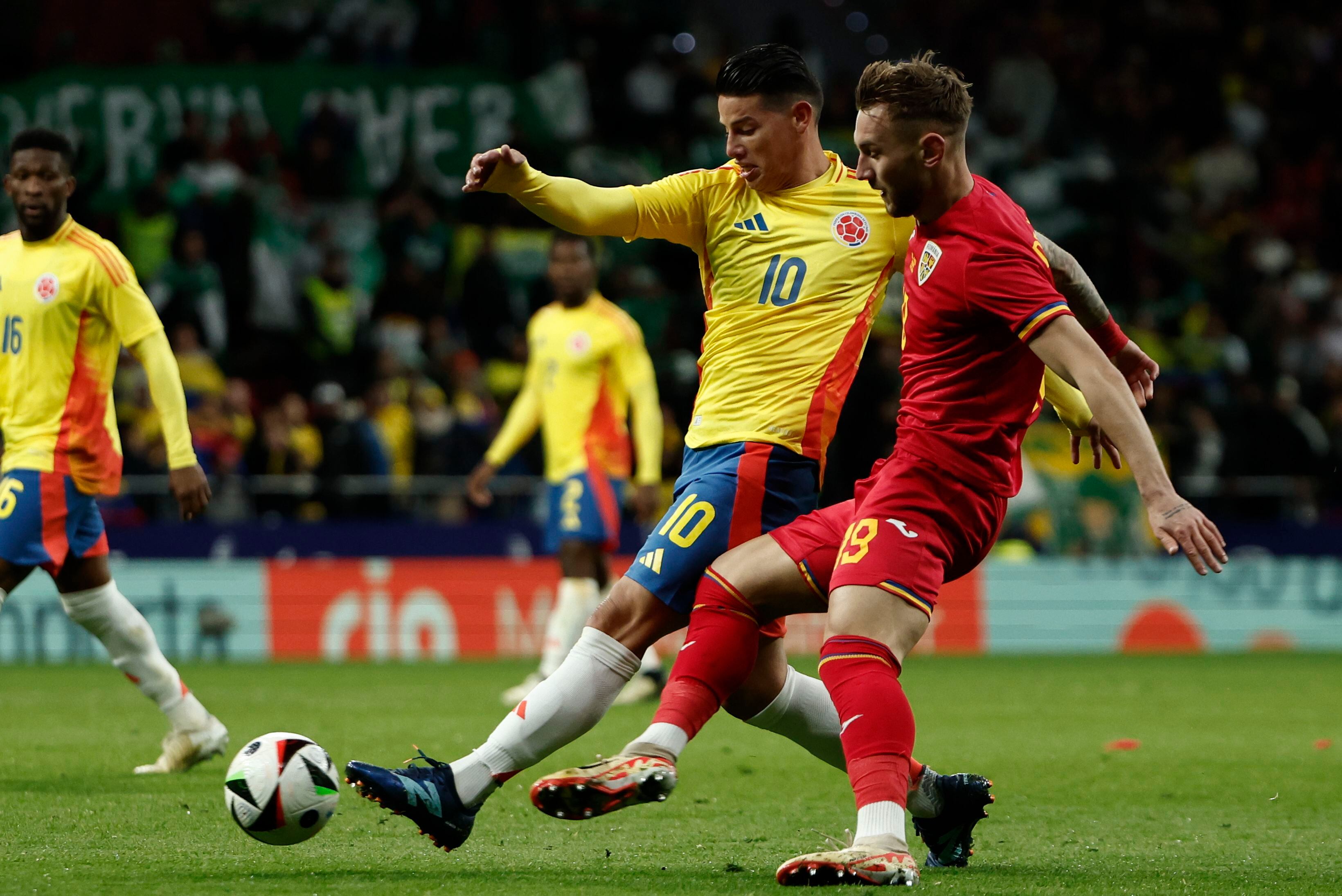 James Rodríguez, figura y capitán de la selección Colombia - crédito Sergio Pérez / EFE