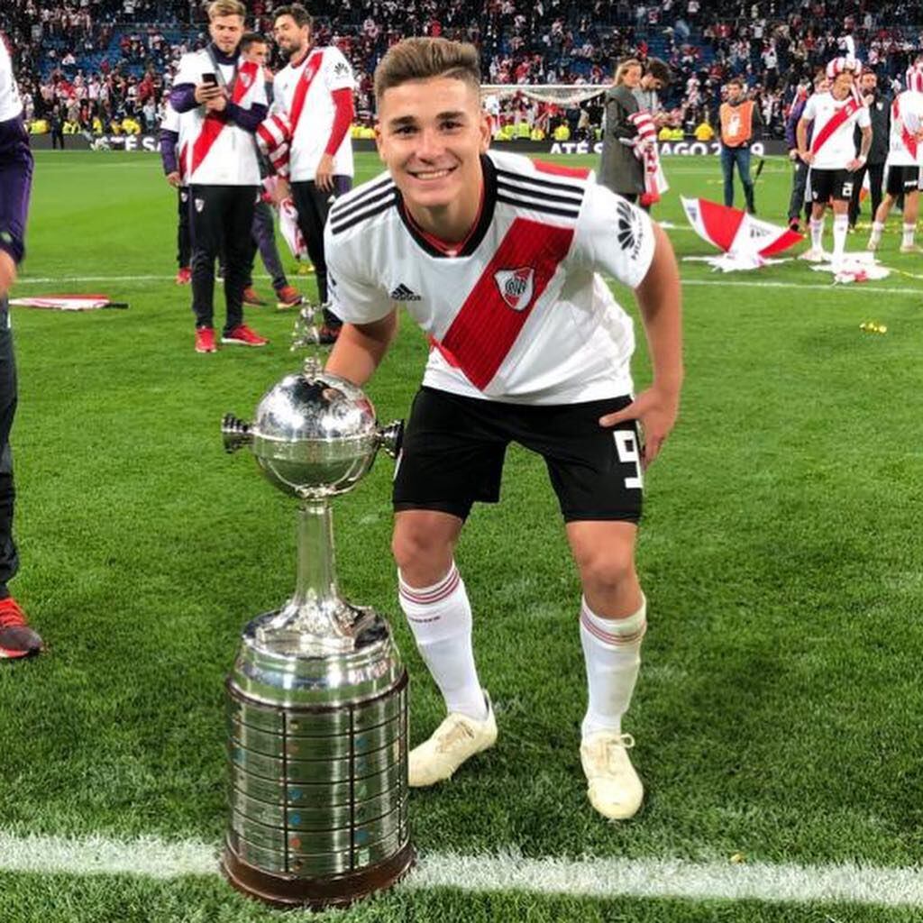 Julian Alvarez campeon de la Copa Libertadores 2018 con River