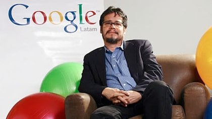 Entre junio de 2007 y mayo de 2012, fue director de Comunicaciones Globales y Asuntos Públicos de Latinoamérica en Google. Después, de 2013 hasta julio de 2014 estuvo al frente de las comunicaciones corporativas de Facebook en la región