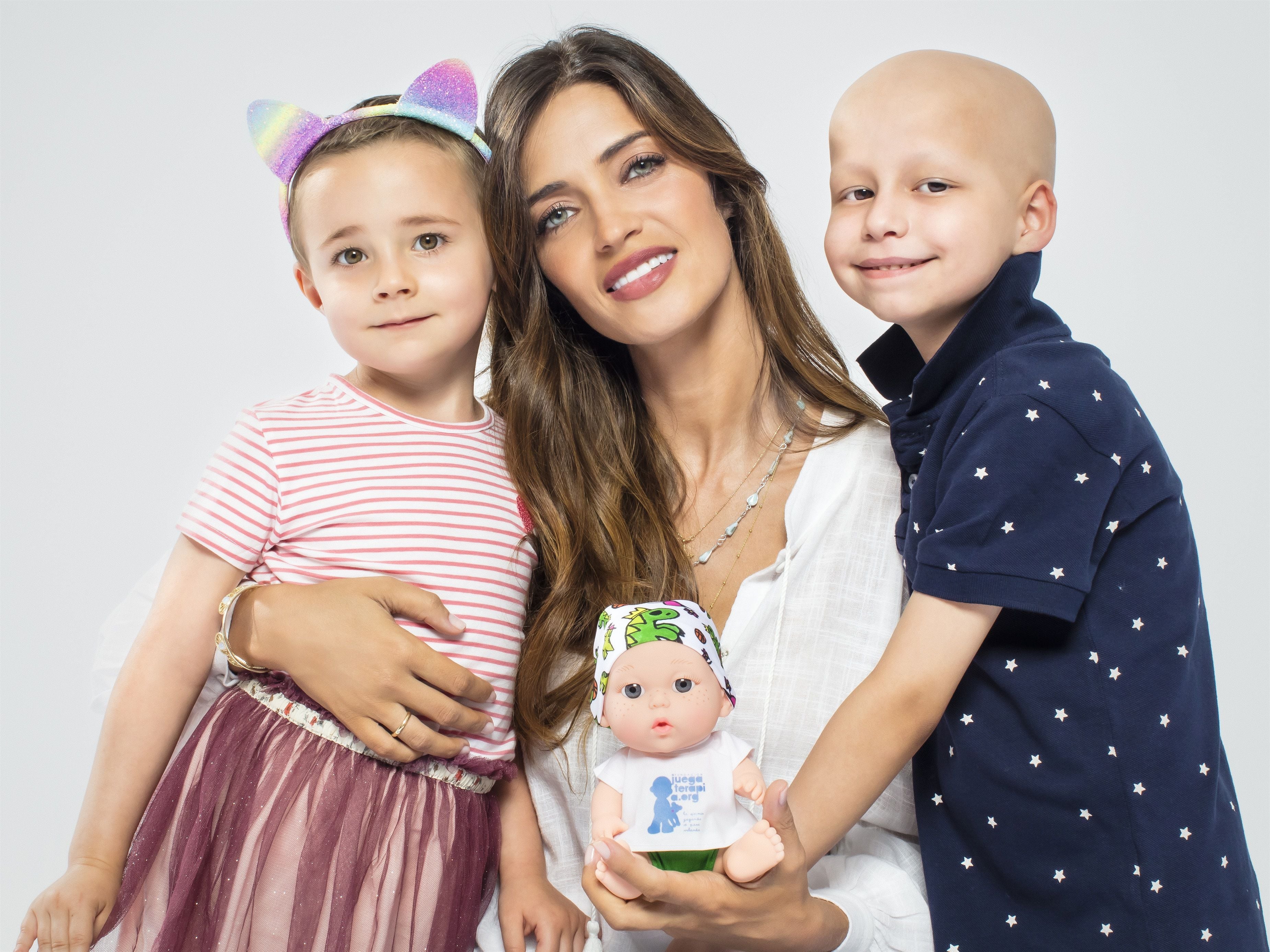 Sara Carbonero en colaboración con una Asociación contra el Cáncer. (POLITICA EUROPA ESPAÑA SOCIEDAD/ CEDIDA TINKLE) 