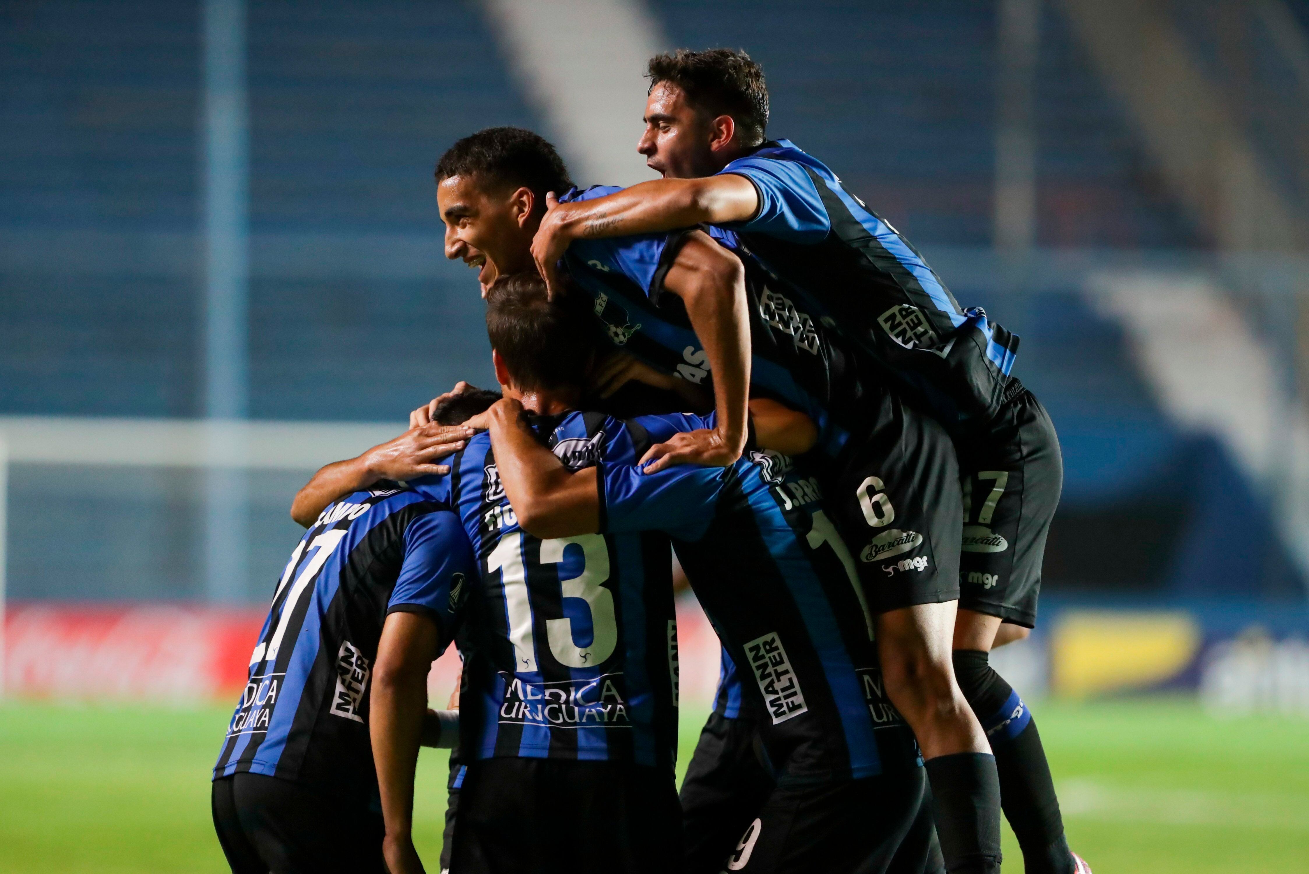 Montevideo City Torque 1-1 River Plate: empate que suma poco para ambos -  EL PAÍS Uruguay