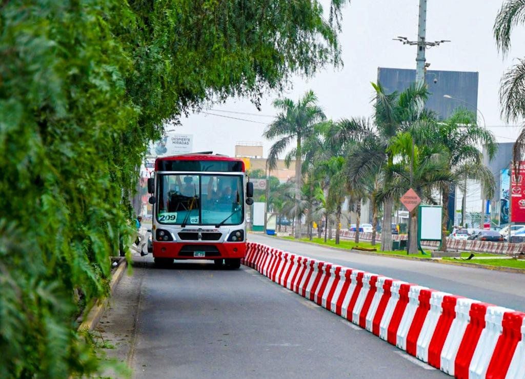 La vía exclusiva del 'corredor Rojo' significará para el usuario el ahorro de 20 minutos de viaje. | ATU