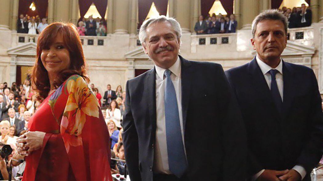 Otros tiempos. Cristina Kirchner, Alberto Fernández y Sergio Massa (Prensa Senado)