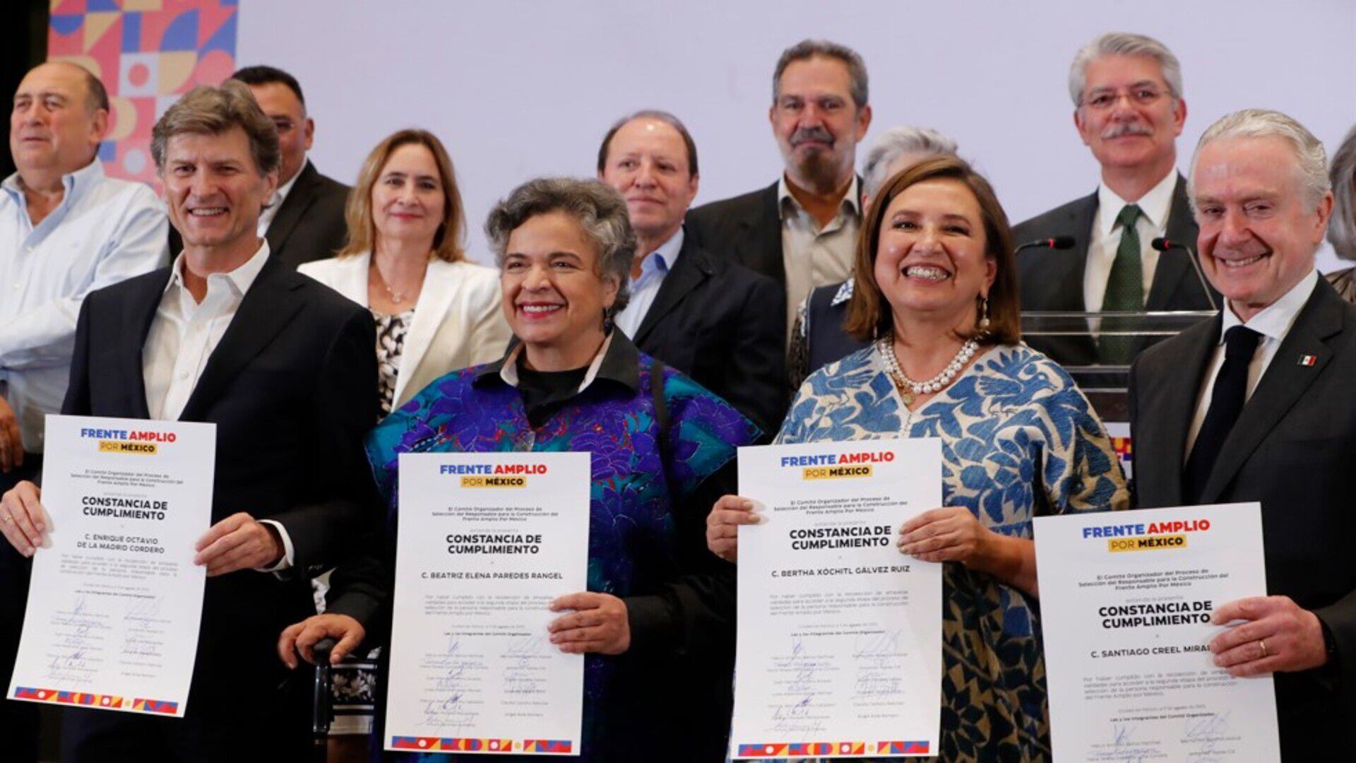 Los aspirantes a la candidatura presidencial del Frente Amplio por México: Enrique de la Madrid, Beatriz Paredes, Xóchitl Gálvez y Santiago Creel. Foto: EFE