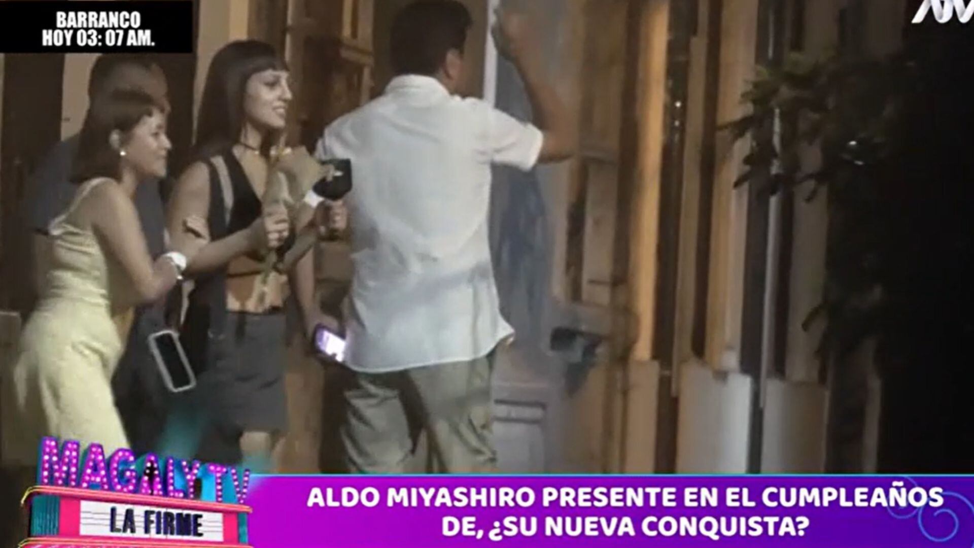 Aldo Miyashiro y Gia Rosalino fueron con un grupo de amigos a la casa del actor y pasaron la noche junros. ATV- Magaly TV La Firme.