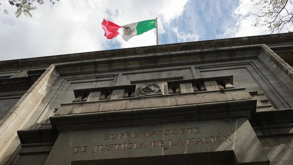 Cuánto ganarán jueces, magistrados y ministros con la reforma judicial de AMLO