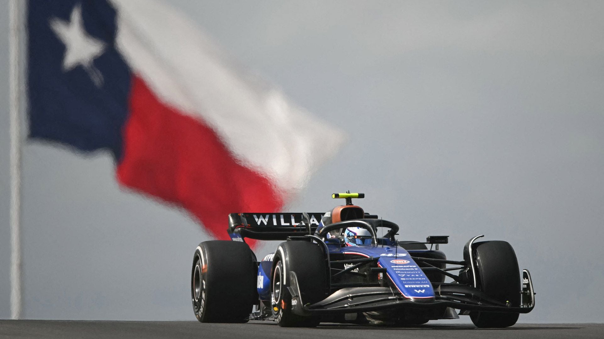 Franco en la práctica del GP de Estados Unidos (Foto: Patrick T. Fallon / AFP)