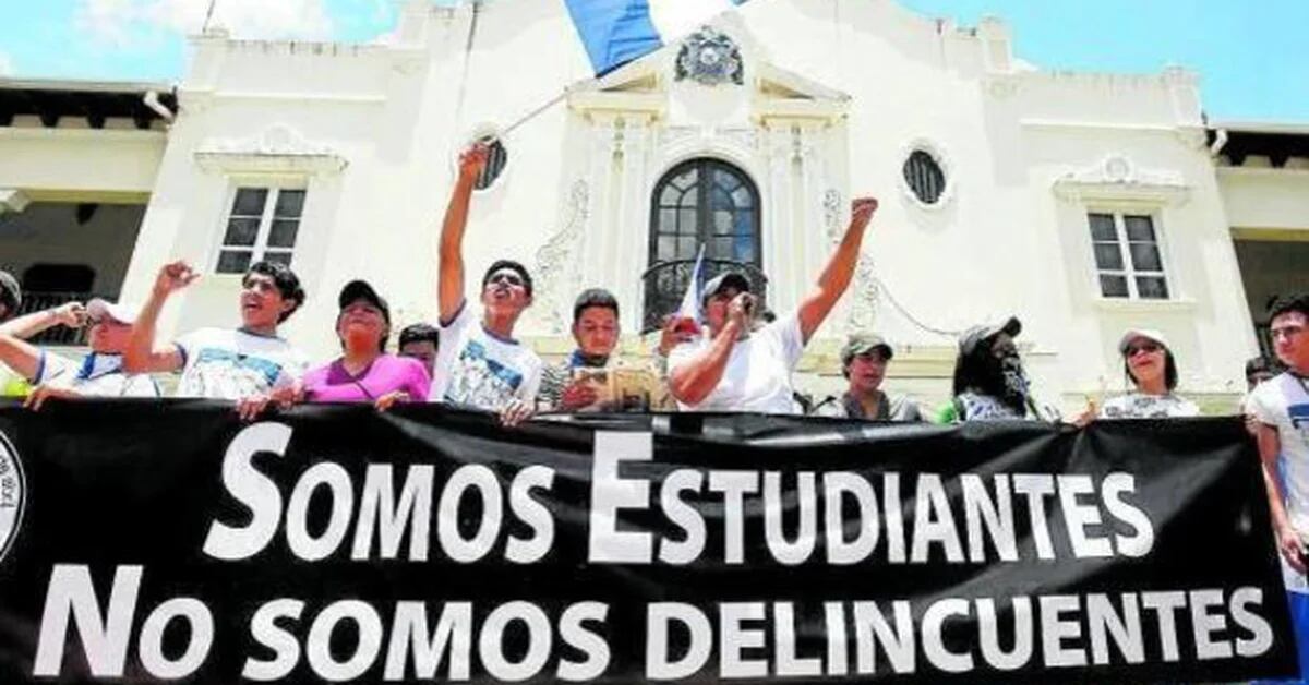 La venganza mis cruauty Daniel Ortega: expulsós las universidades at los estudiantes que participant protests and les borró sus notas