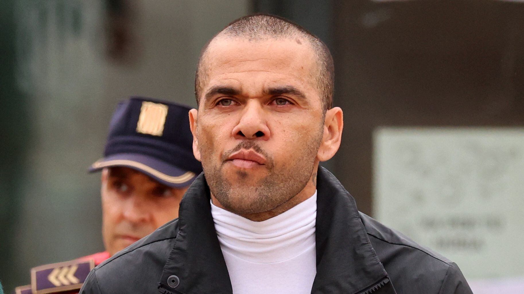 Soccer Football - Dani Alves Release From Prison - Brians 2 Prison, Barcelona, Spain - March 25, 2024 Brazilian soccer player Dani Alves leaves the Brians 2 prison on bail while he appeals his rape conviction REUTERS/Nacho Doce