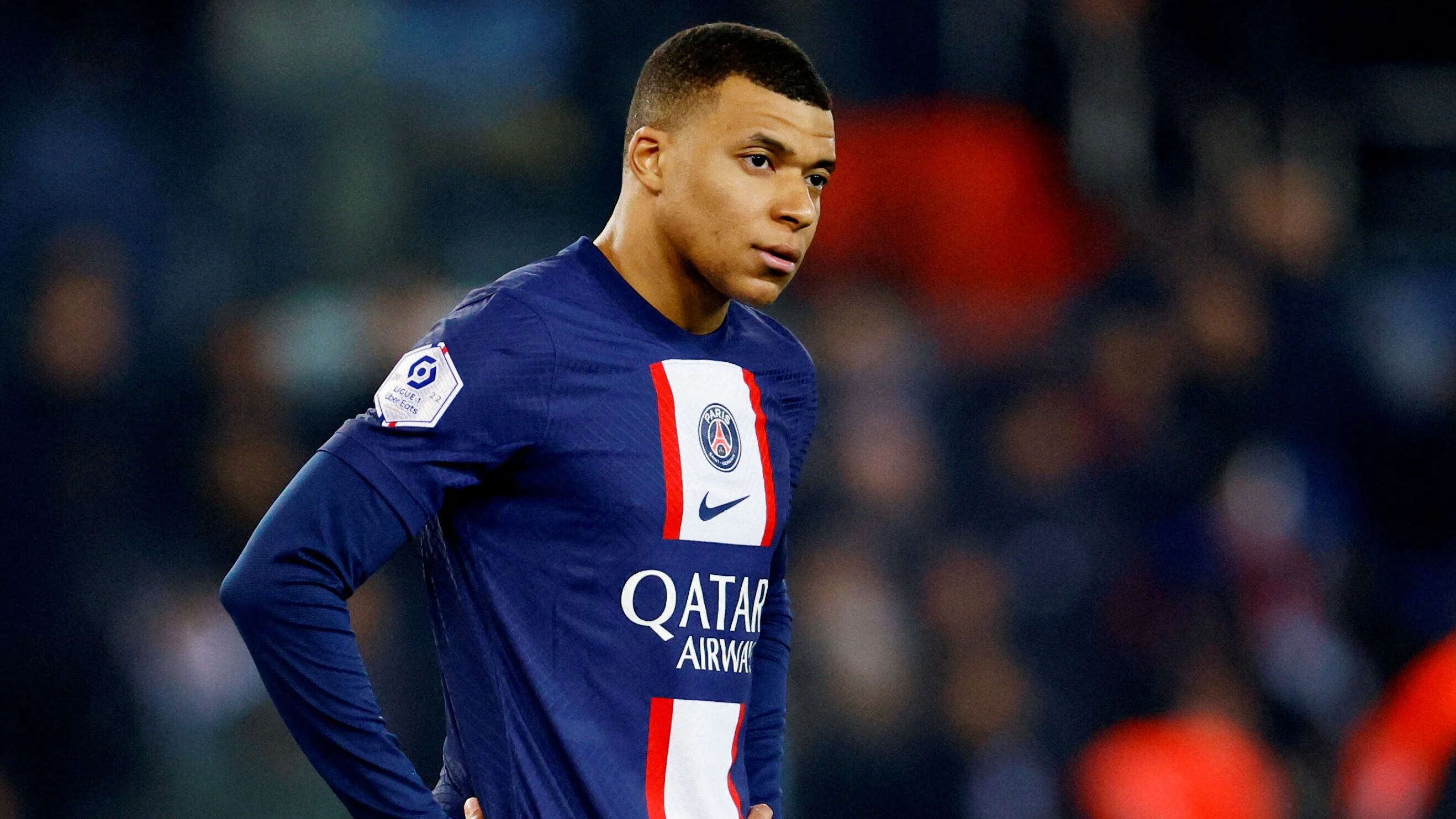 Mbappé durante un partido con el PSG (REUTERS).