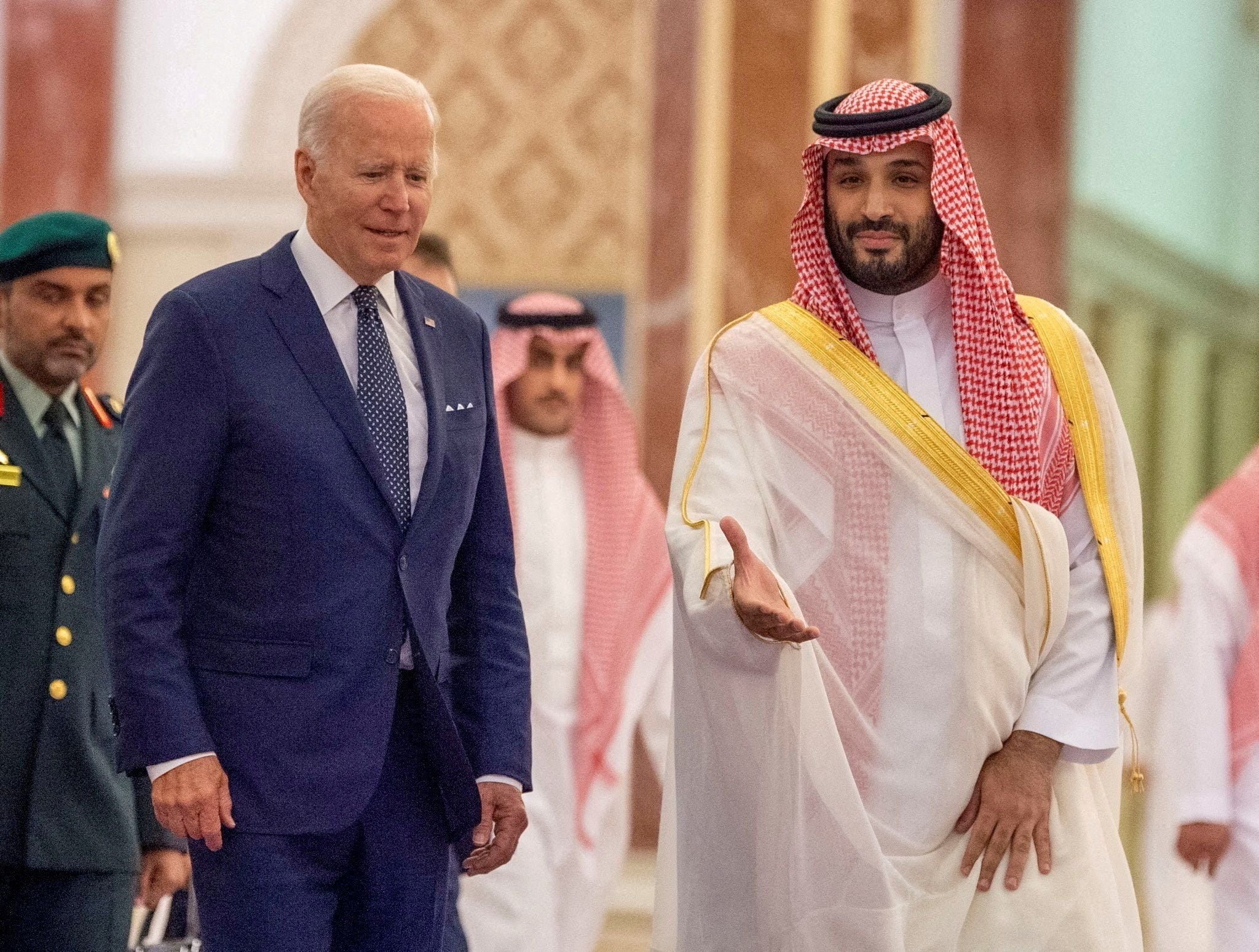 FILE PHOTO: Saudi Crown Prince Mohammed bin Salman receives U.S. President Joe Biden at Al Salman Palace upon his arrival in Jeddah, Saudi Arabia, July 15, 2022. Bandar Algaloud/Courtesy of Saudi Royal Court/Handout via REUTERS ATTENTION EDITORS - THIS PICTURE WAS PROVIDED BY A THIRD PARTY/File Photo