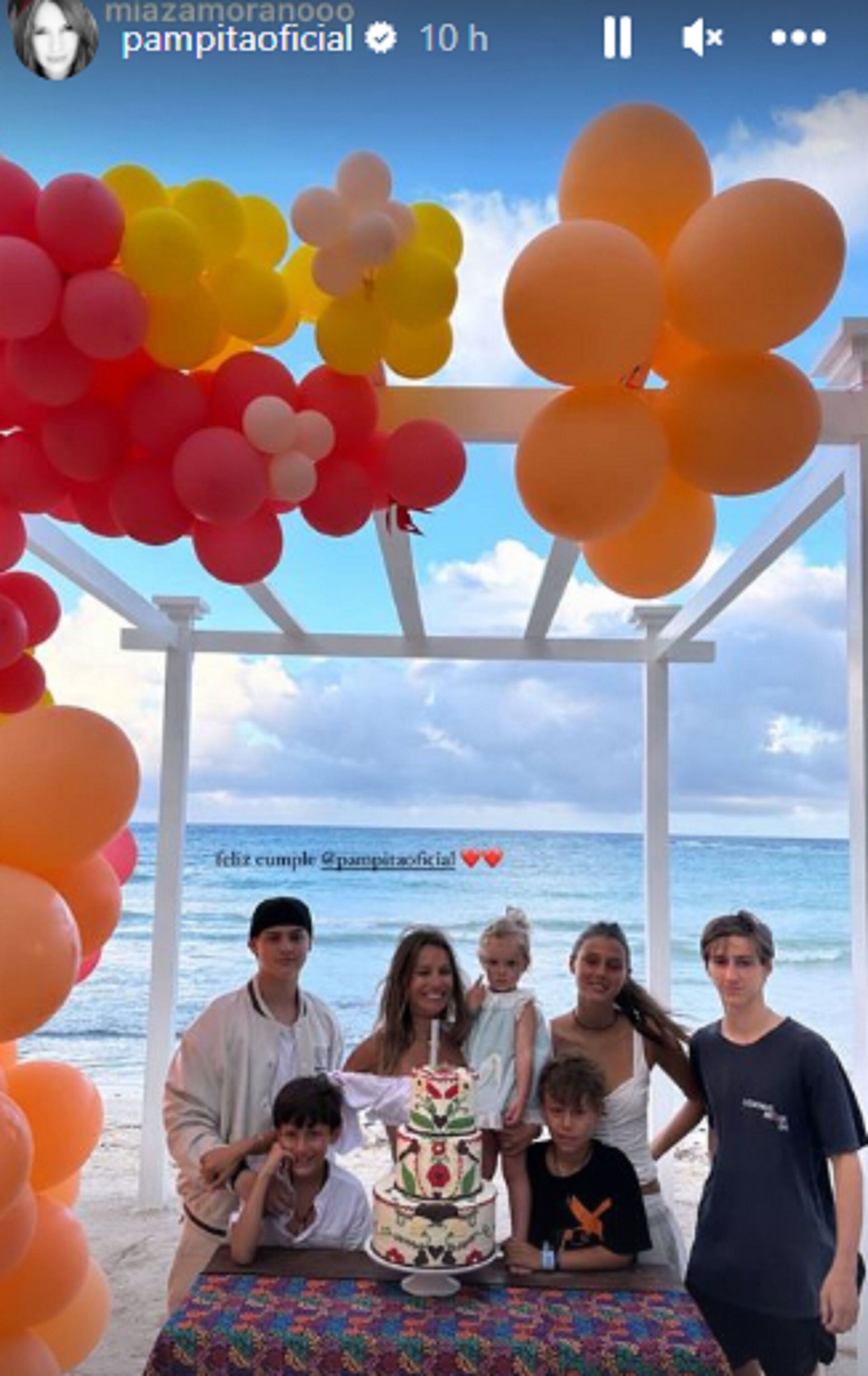 cumpleaños pampita mexico hijos roberto garcia moritan