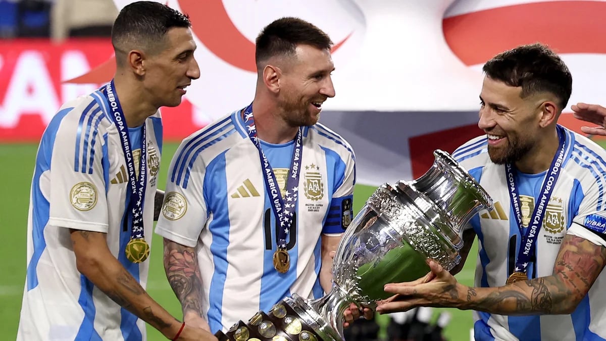 Messi y Di María lograron su sexto título con la selección argentina: el debate histórico que cerraron en el ranking  de estrellas albiceleste