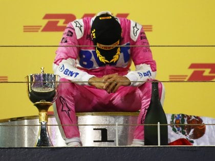 Sergio Pérez, después de casi 10 años en la Fórmula 1, consiguió una victoria de Gran Premio por primera vez en su carrera (Foto: Bryn Lennon / Reuters)
