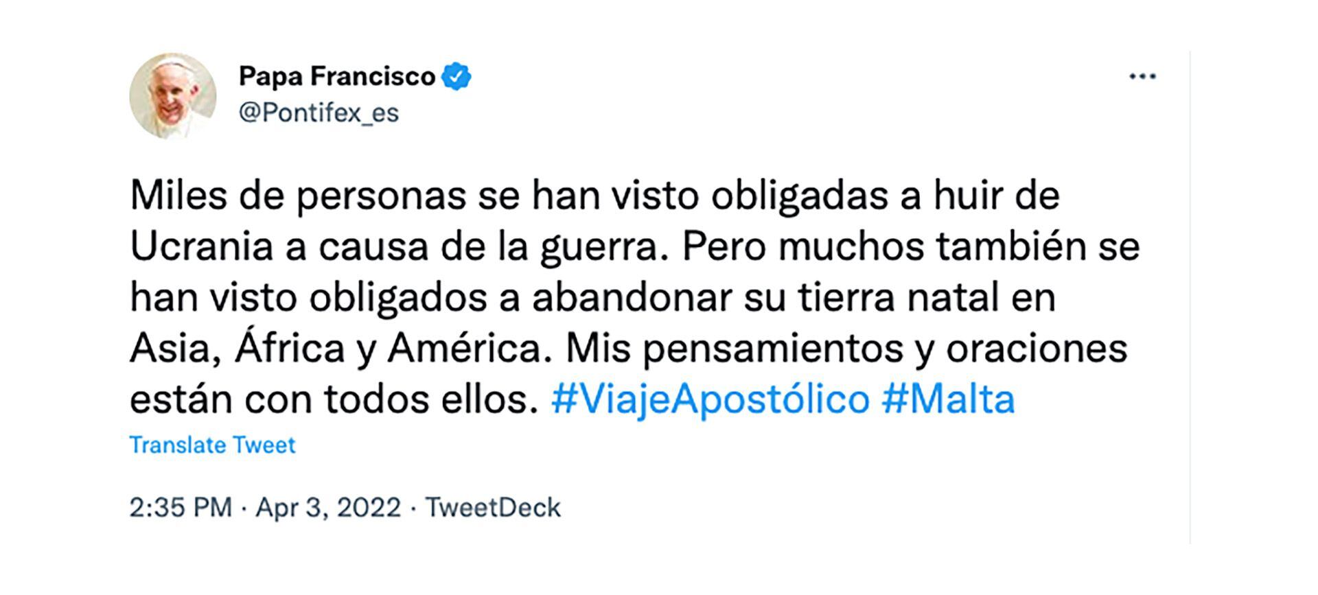 Папа Франциск заявил, что молится за тех, кто бежит из Украины, но избегал  упоминания о вторжении Путина - Infobae