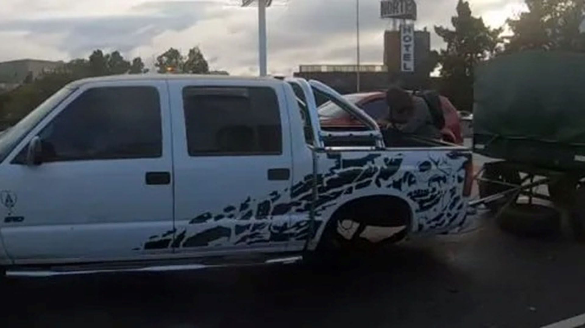 homme renversé en panamericana