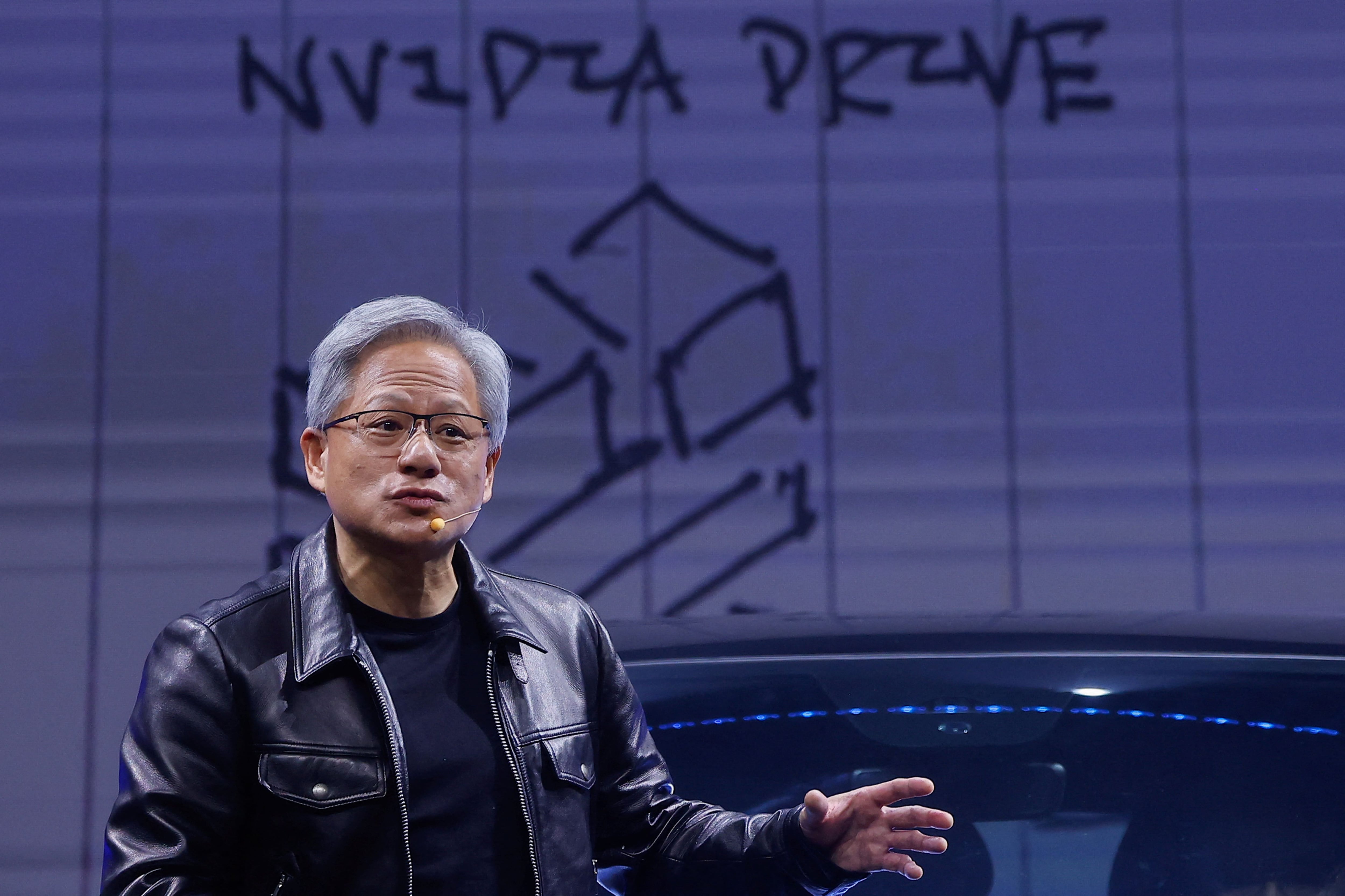 El CEO de Nvidia cree que la dedicación al trabajo es la clave para no ceder ante el avance de la IA
