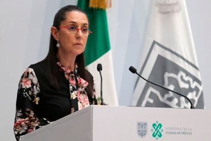 Claudia Sheinbaum, jefa de gobierno de la Ciudad de México, nombrará a Alberto Fernández "Huésped Distinguido" de la Ciudad de México (Foto: José Pazos/EFE)
