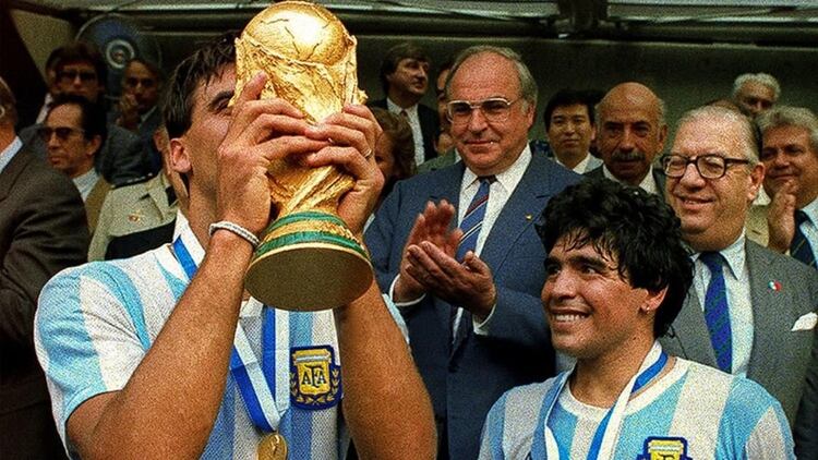 Maradona recordÃ³ al âTataâ Brown, su histÃ³rico compaÃ±ero en el equipo campeÃ³n de 1986