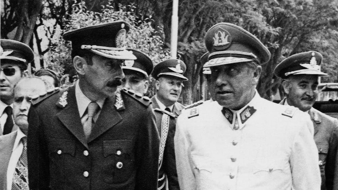 Una imagen de los dos dictadores antes de que estallara el conflicto del Beagle