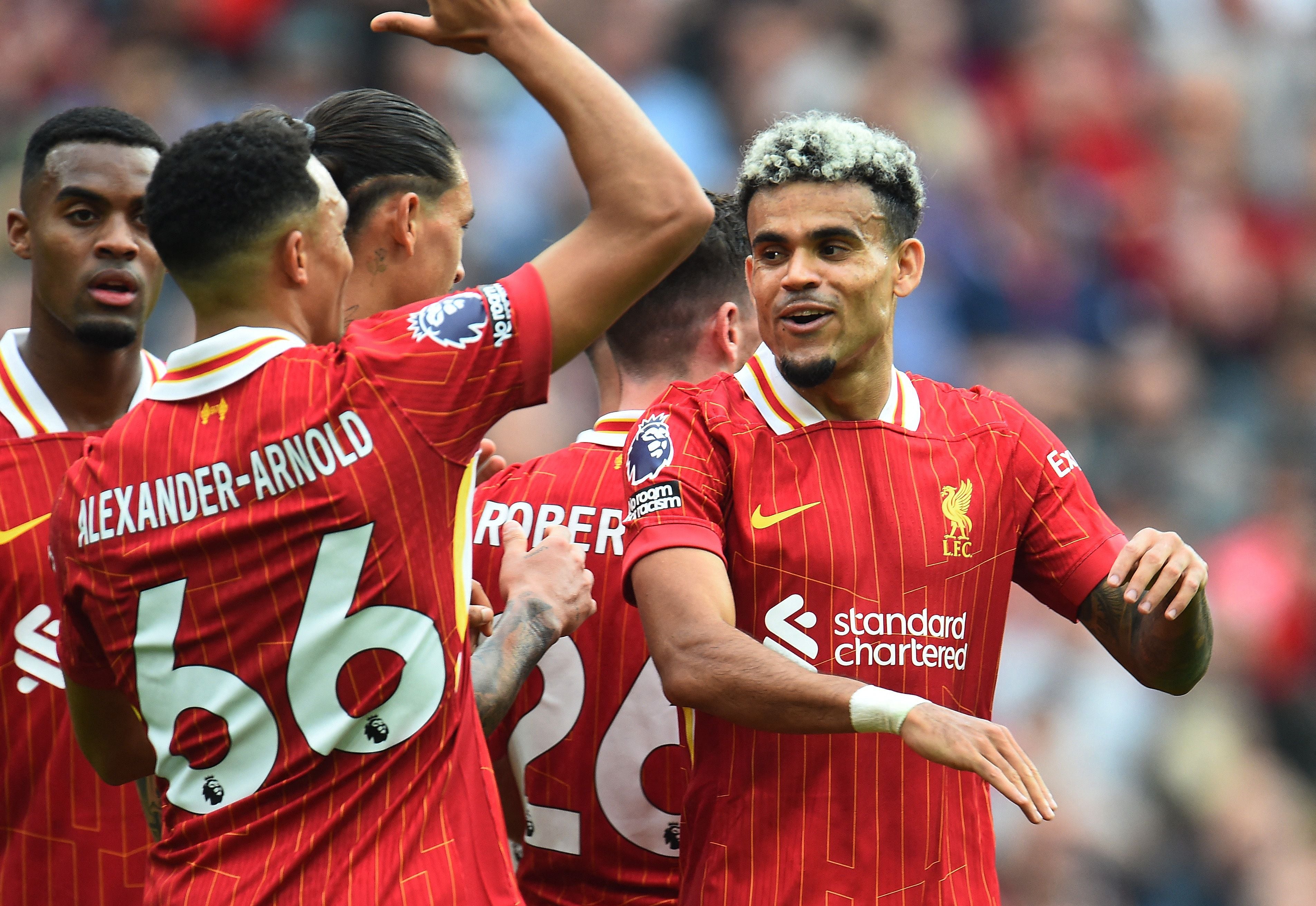 Trent Alexander-Arnold y Luis Díaz celebrando-crédito Peter Powell/REUTERS