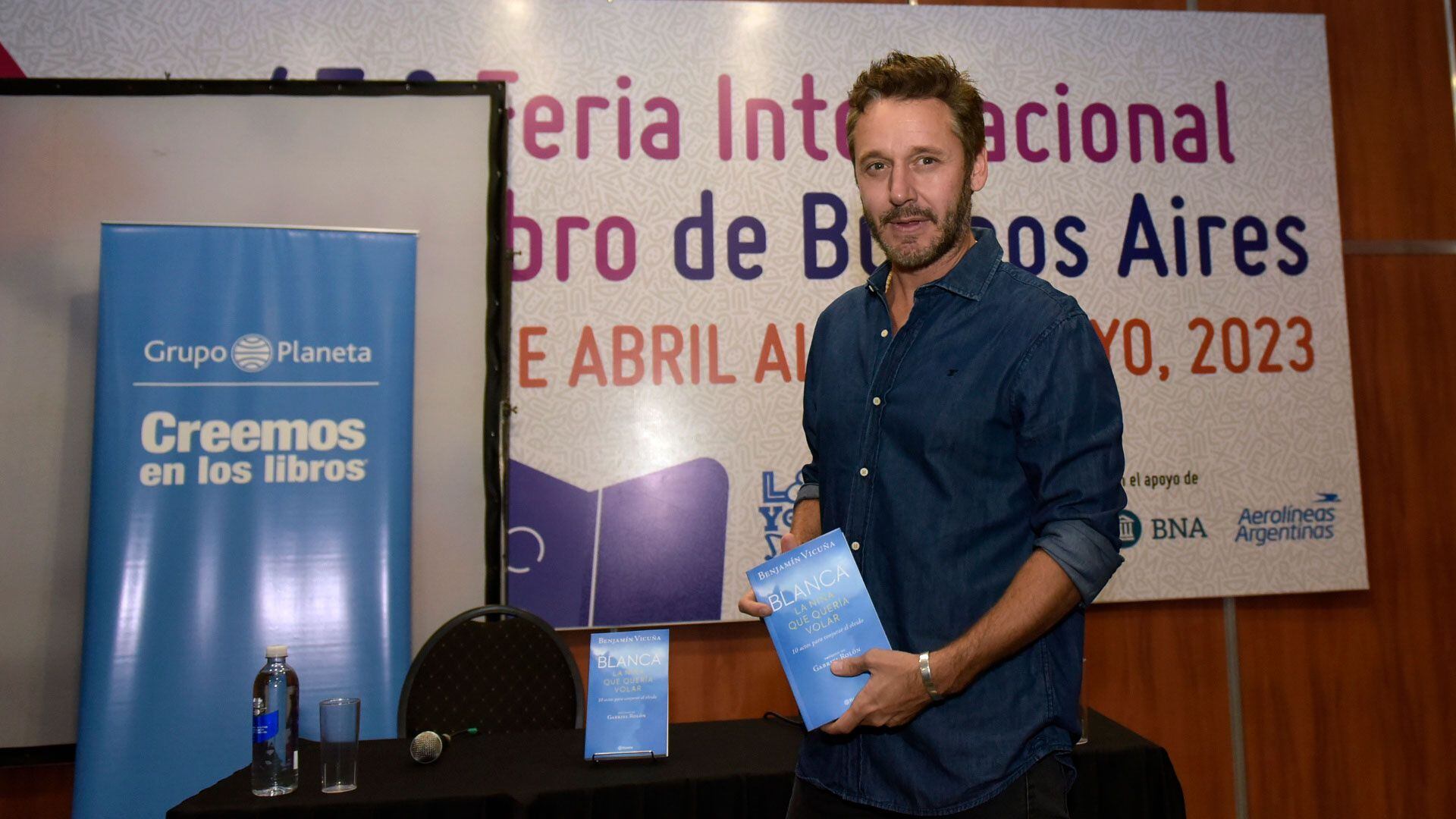 Feria del libro 2023 - Benjamin Vicuña y Luis Novaresio