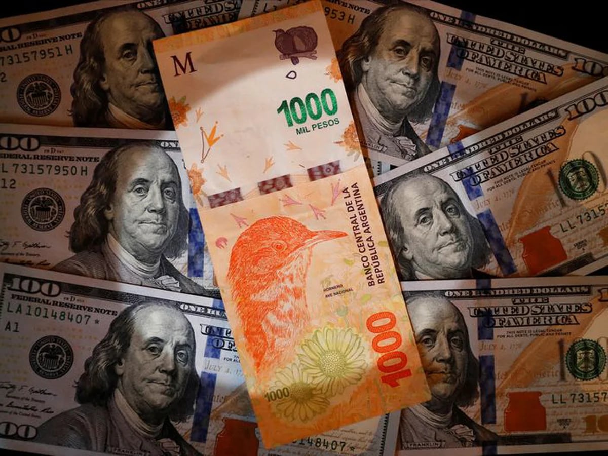 Por qué sube el dólar libre y qué consecuencias tiene en la economía, según la mirada de los analistas