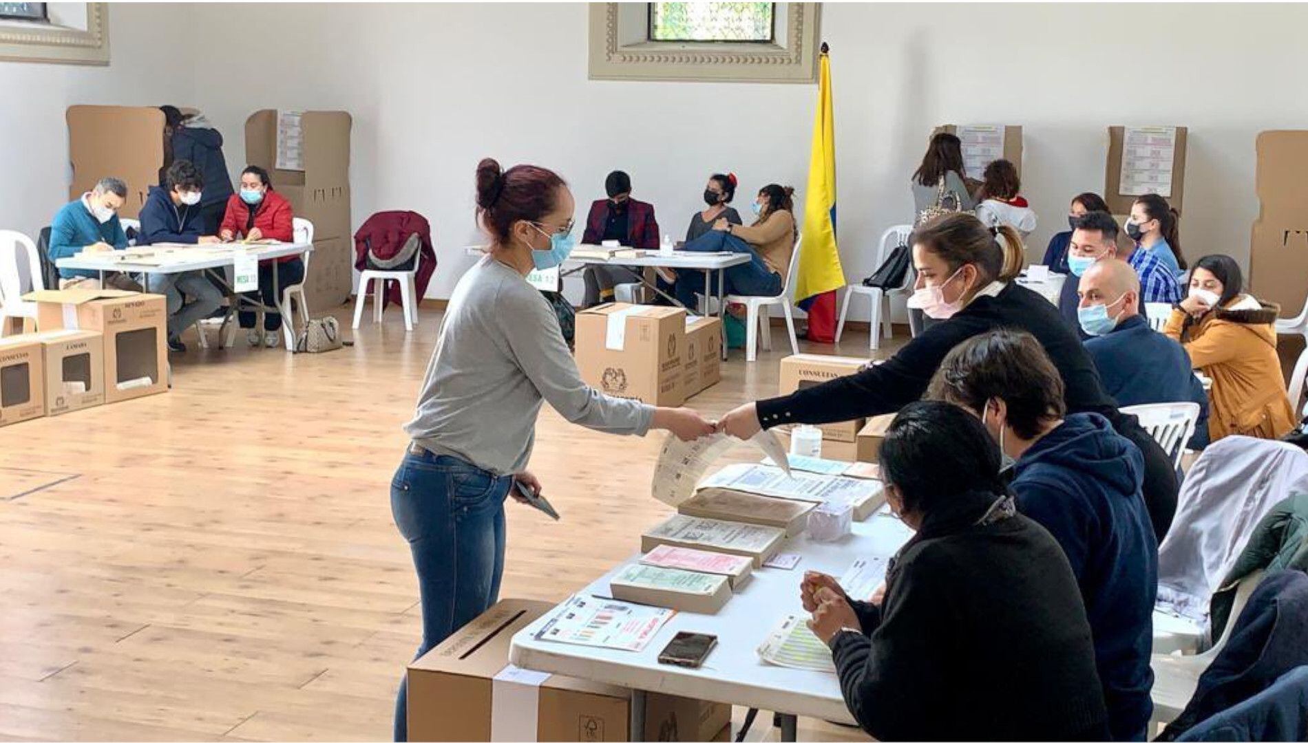 De acordo com a embaixada colombiana, não houve problemas na votação em Sevilha. Foto: Embaixada da Colômbia na Espanha