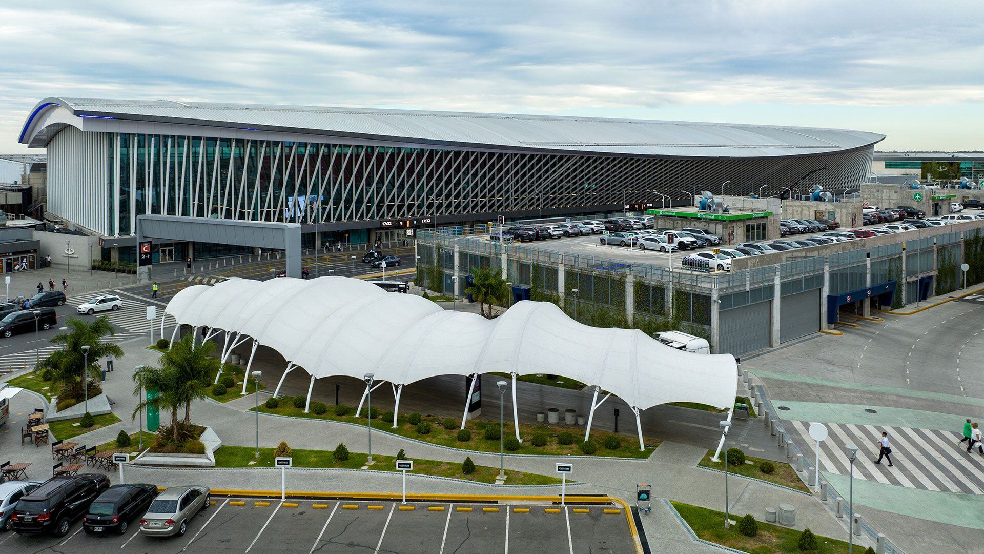 Aeropuerto de Ezeiza AA2000