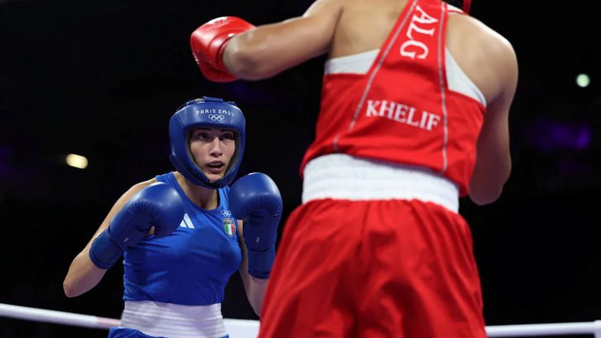 La asociación de boxeo premiará como si fuese oro a Angela Carini, la italiana que abandonó el combate ante Imane Khelif a los 46 segundos